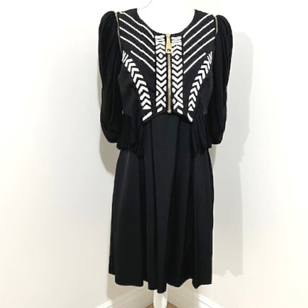 Ginger & Smart Black & White Sleeveless Dress & Matching Jacket